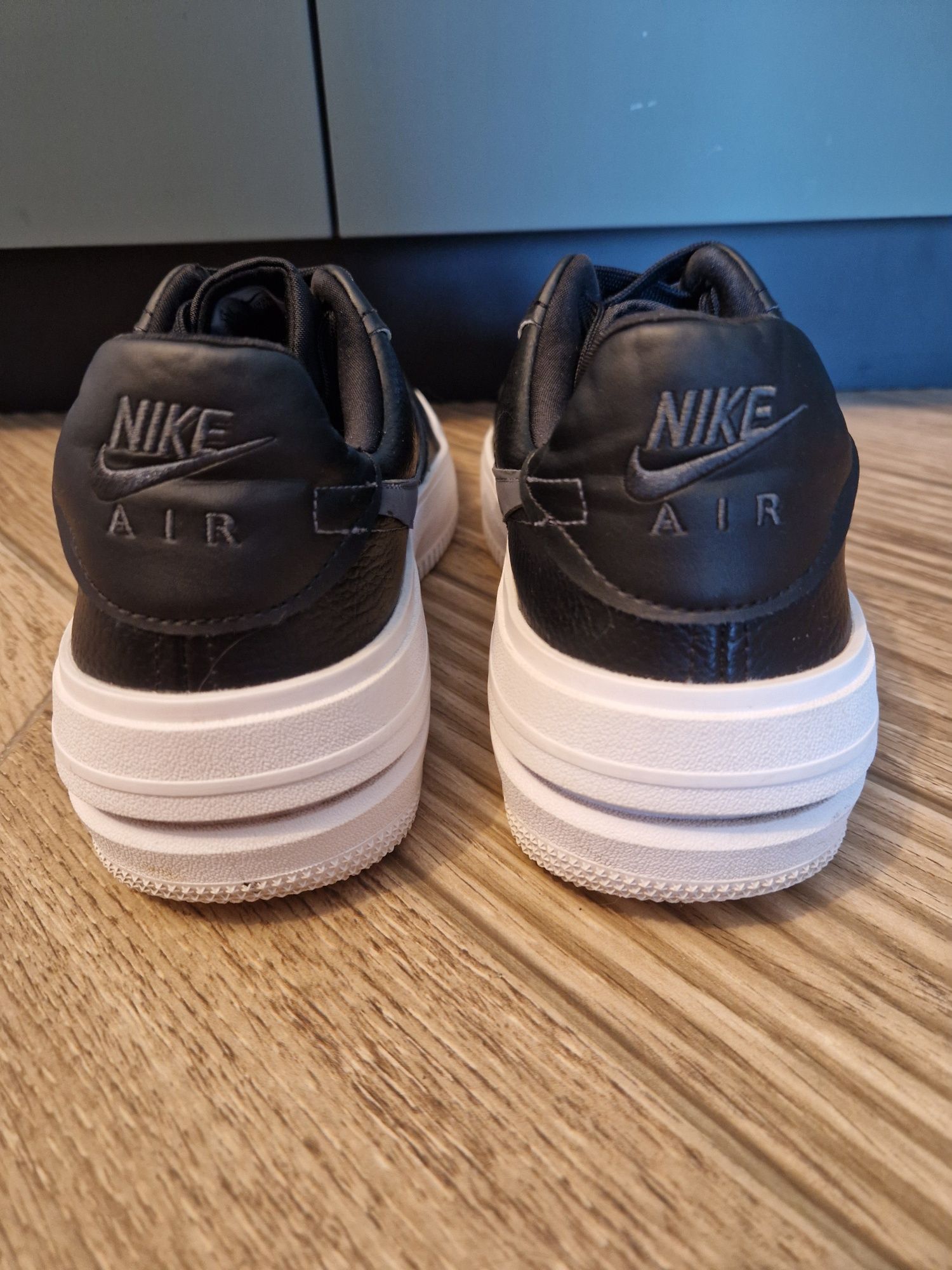 Оригинални мъжки маратонки NIKE  AIR FORCE  1