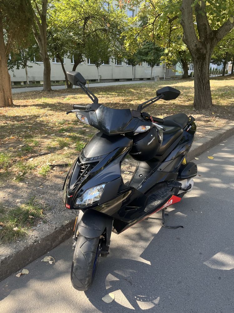 Aprilia SR 50 Factory
