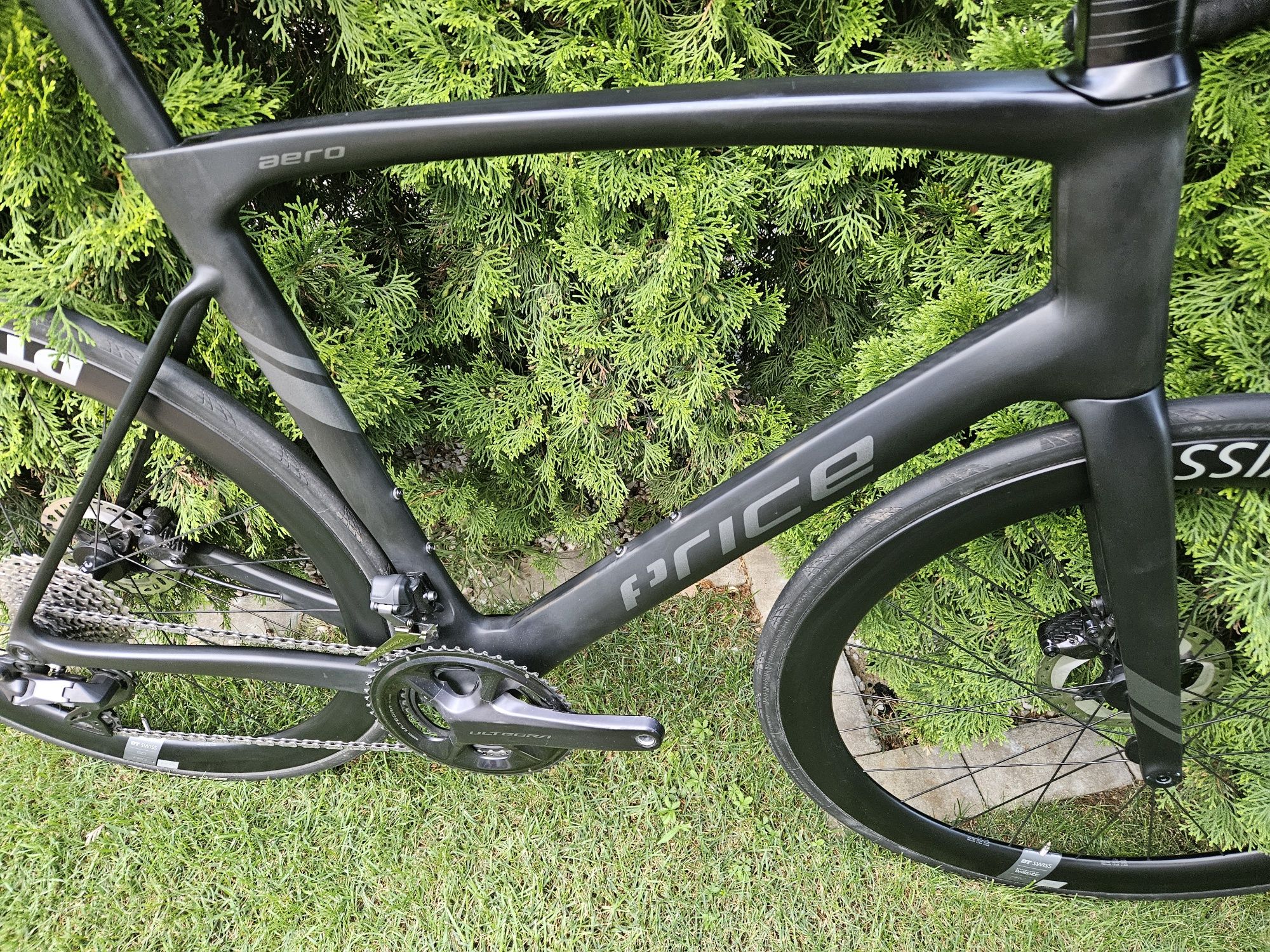 Bicicleta aero carbon 2x12 di2 2024, DT Swiss ARC 1400