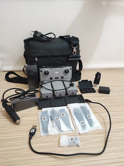 Drona DJI Mavic Air 2 Fly More Combo