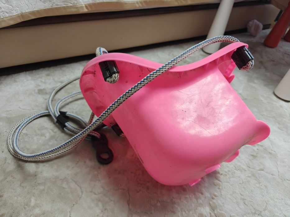 Leagă de copiii exterior