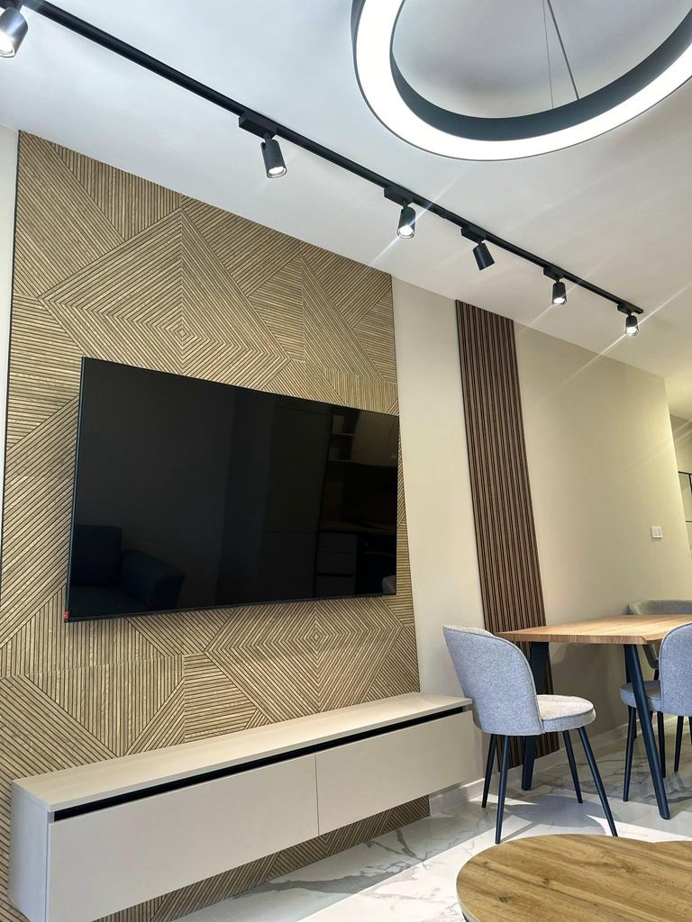 Дава се под наем Двустаен апартамент в Пловдив, Тракия - 74 кв.м за 450 € - Снимка #2