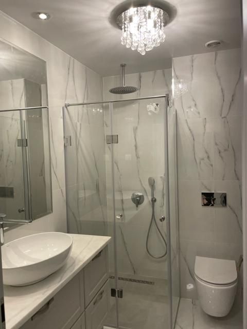 Дава се под наем Тристаен апартамент в София, Хладилника - 150 кв.м за 1300 € - Снимка #9