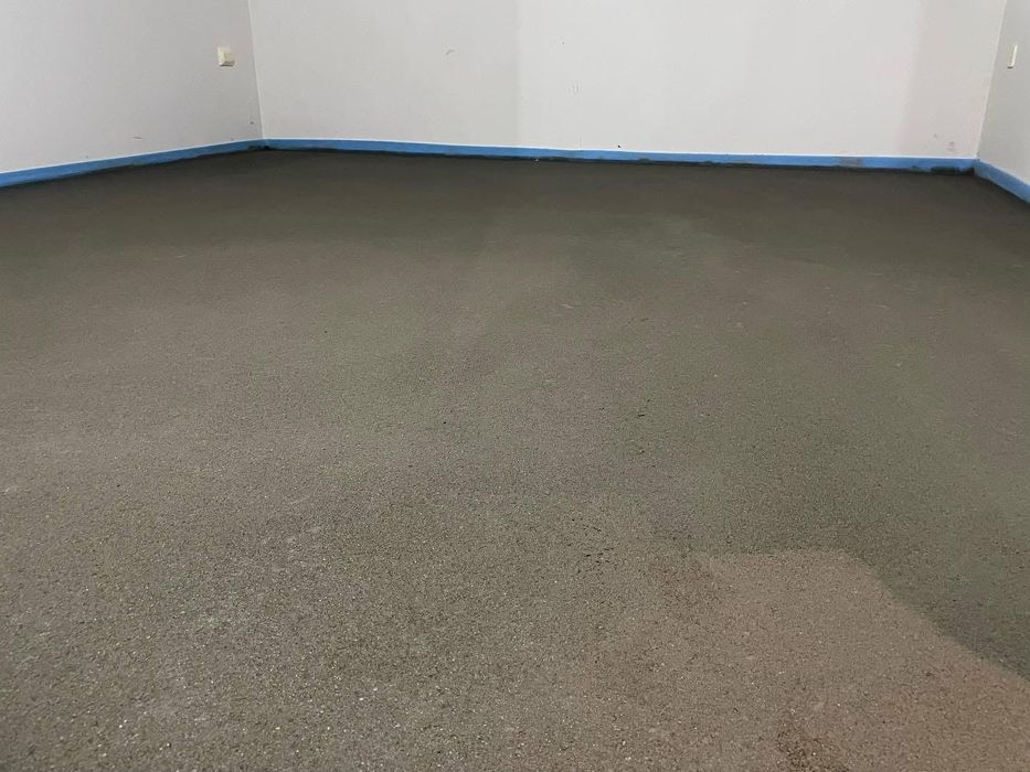 Executam sape mecanizate, beton celular