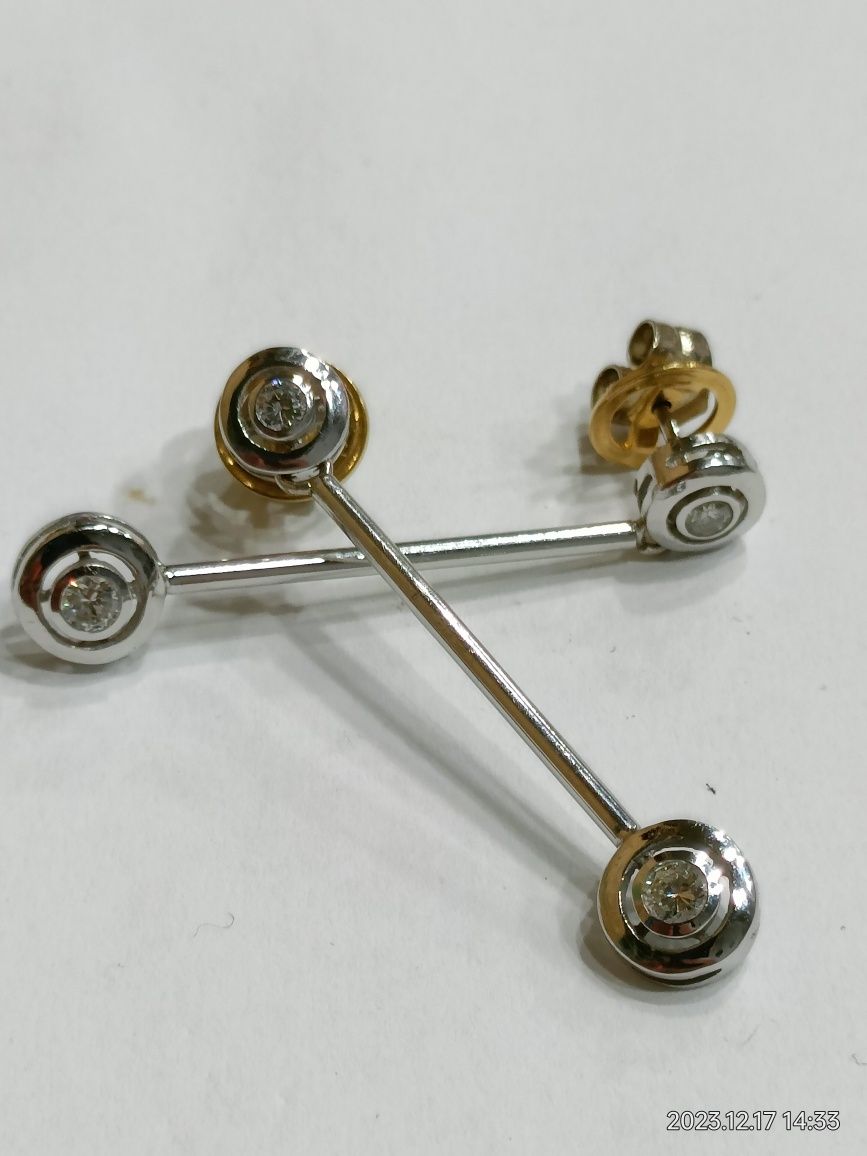 Vind cercei din aur 18kt cu diamante 0,40ct