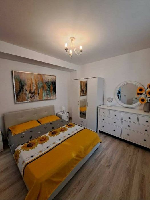 Închiriez ap 3 camere Mamaia Nord