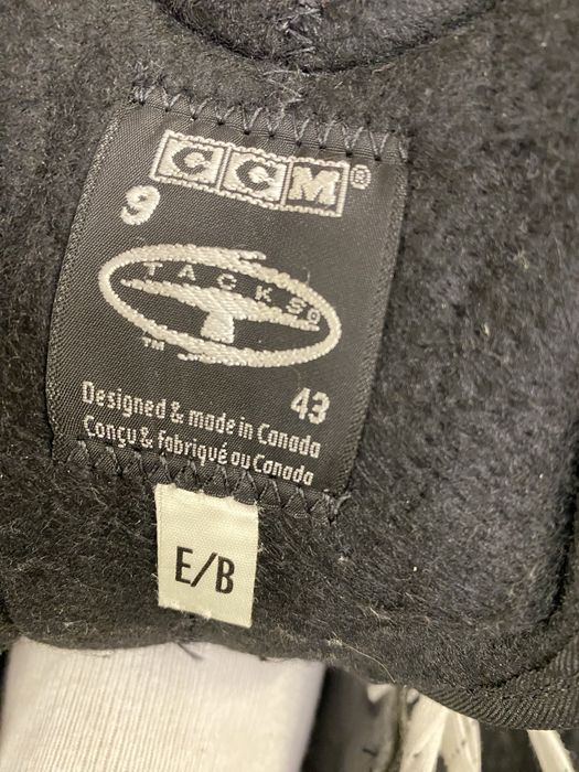 Patine de hochei pe gheata