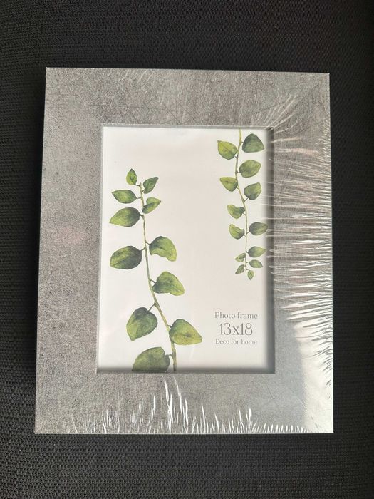 Винтидж рамка за снимка 13 х 18 см. 3 броя за 9 лв. (4.60 €)