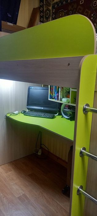 Продам детский уголок