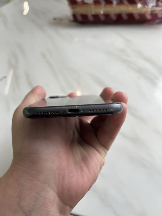 Iphone 11 продается