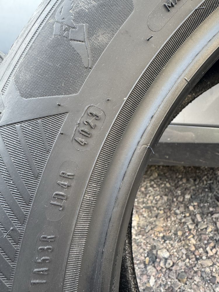 Anvelope 215/55 R17 Goodyear Vara