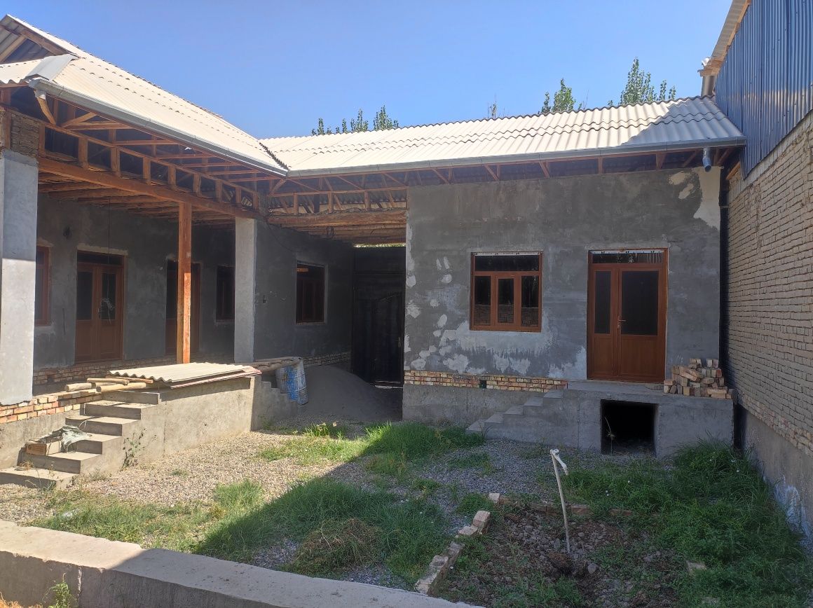 Ховли Уй битп тугалланмаган