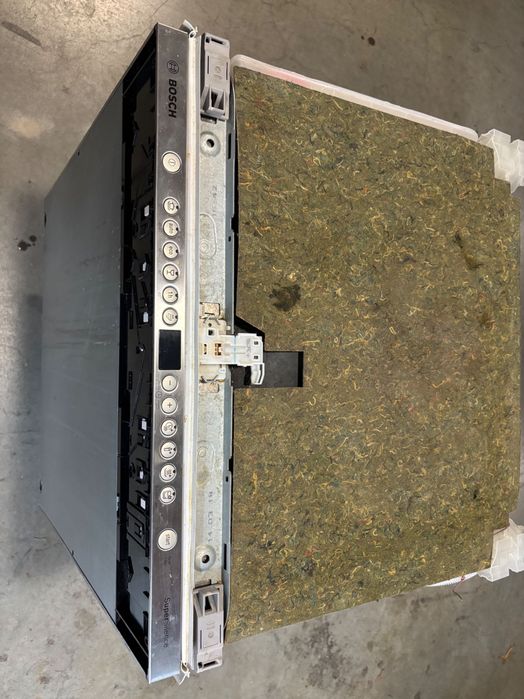 Съдомиялна за вграждане BOSCH