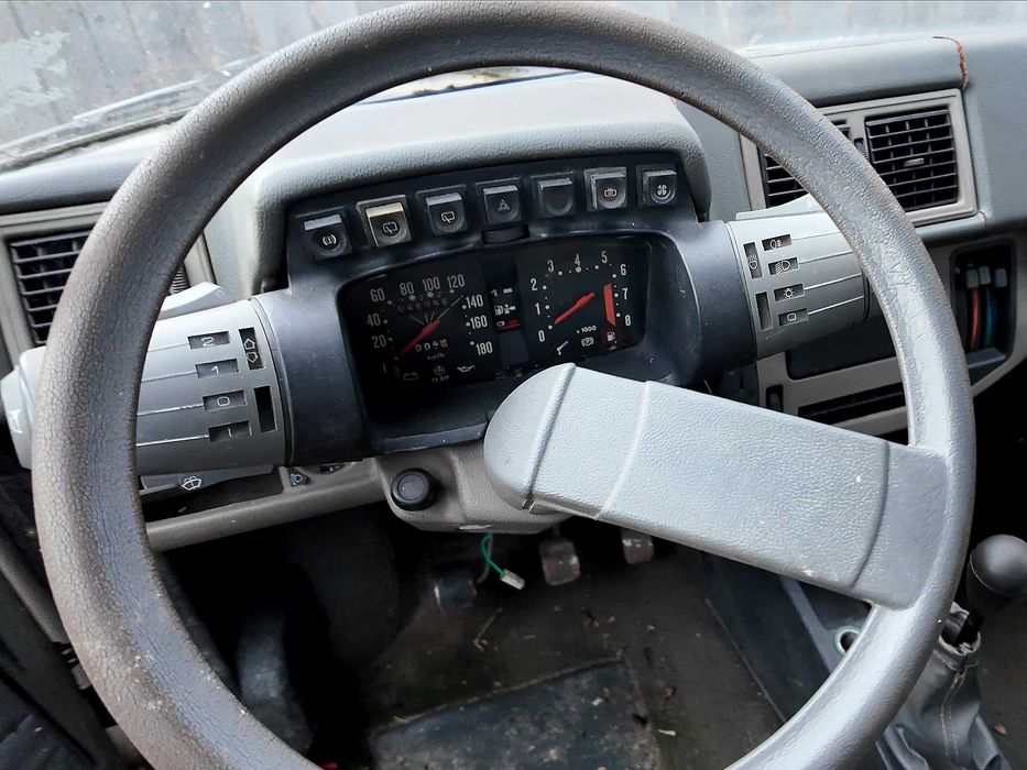 Oltcit 11R istoric 1983 pentru piese sau proiect, radiat, multa rugina