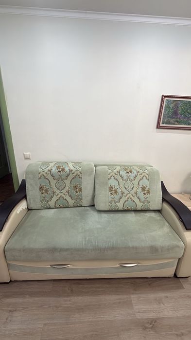 Диван 2-местный, раскладной