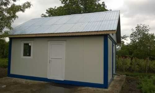 Casa, Garaje Auto, Containere din structura metalica si panou sandwich