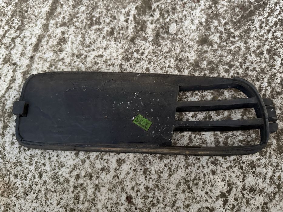 Grile Bară Faţă Audi 80 B4 şi Capac jantă Smart ForTwo C450