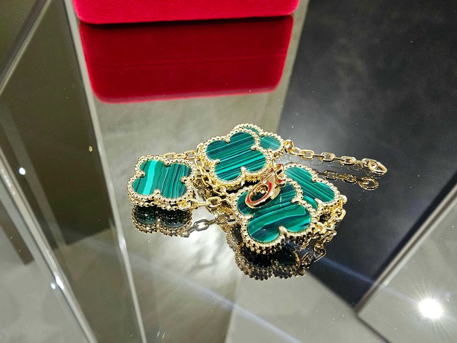 Van Cleef & Arpels VCA Gold Green 5 Vintage Alhambra Дамска Гривна