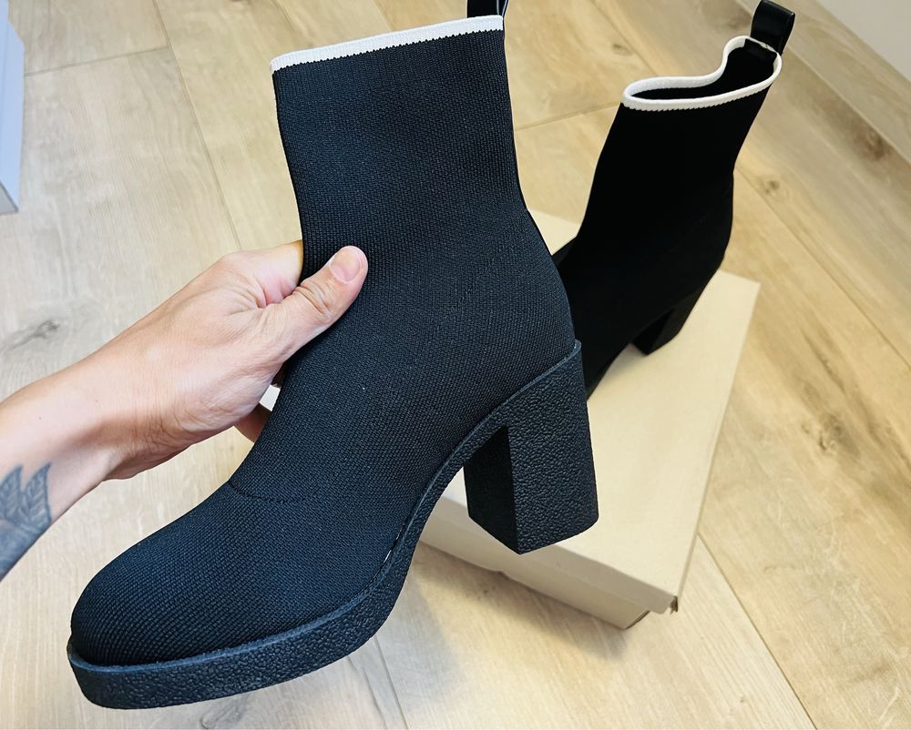 Botine cu toc gros