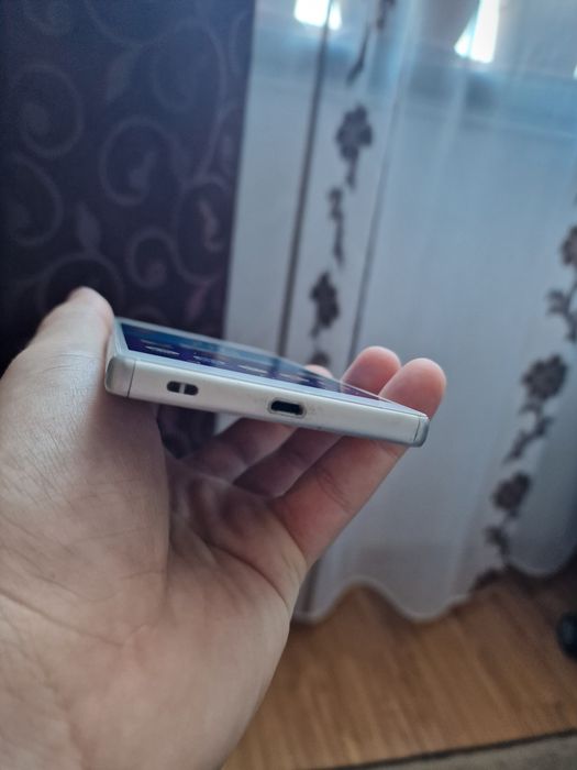 Sony Xperia Z5 32gb/3gb ram