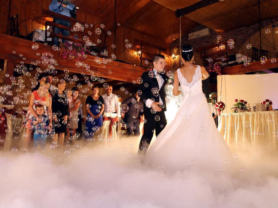 Fum Greu & Artificii ! laser Vals ,Ecran Led ,Lumini de scena