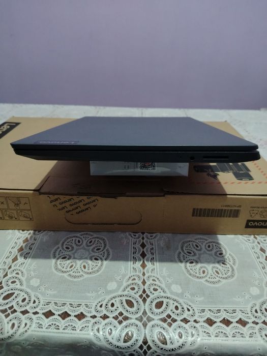 Intel(R) Celeron(R) N4500 CPU 1.10GHz   1.10 GHz deyarli yangi