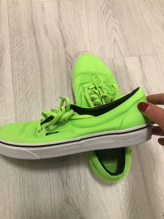 Vans-страхотни спортни обувки