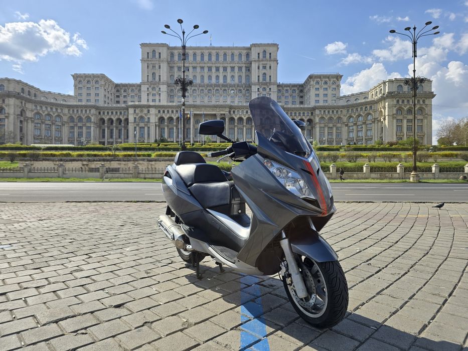 Maxiscuter Peugeot Satelis 400 Premium 2012 | Top Speed 175km/h | A2
