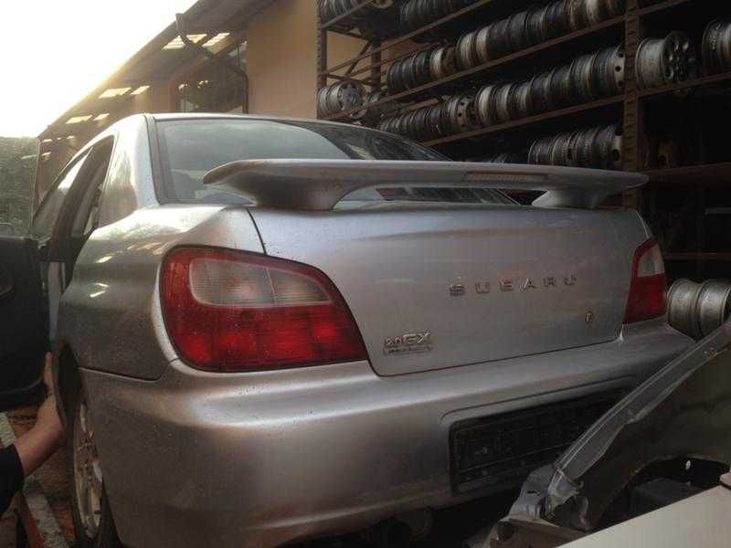 Субару импреза 2.0i / Subaru Impreza 2.0i на части