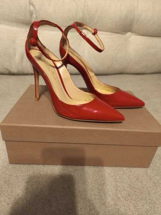 Туфли новые Gianvito Rossi 37