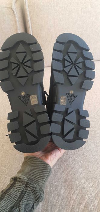 Боти Guess Hearly, нови, 39 номер