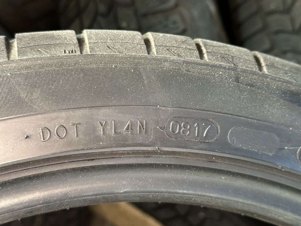 Nokian 265 35 18