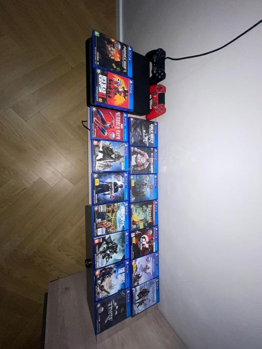 PlayStation 4 Slim