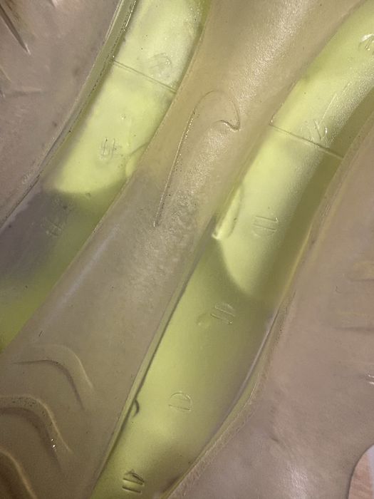 Vând adidași Nike Air Max Scorpion
