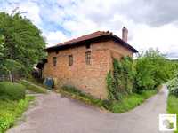 170268 Просторна къща за реновиране в с. Денчевци,5 км. от гр. Дряново