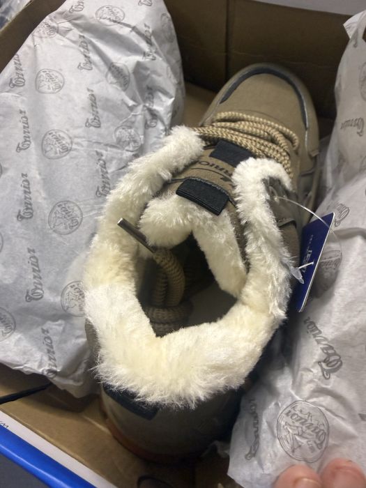 В наличии утепленные ботинки мужские