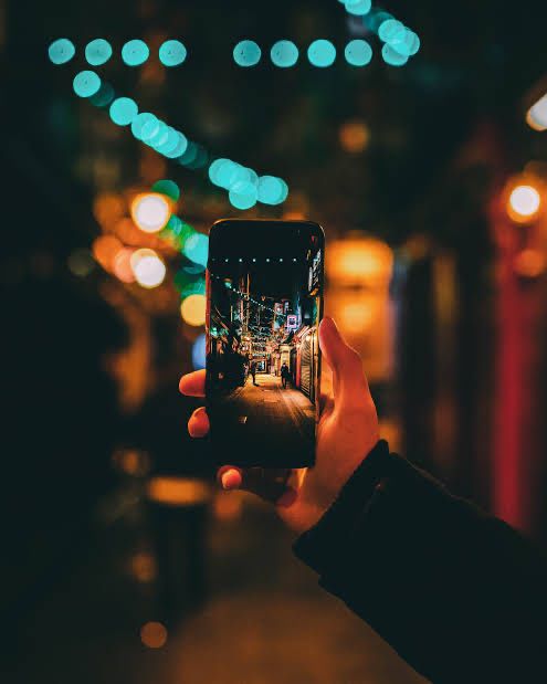 Mobilograph and photograph
