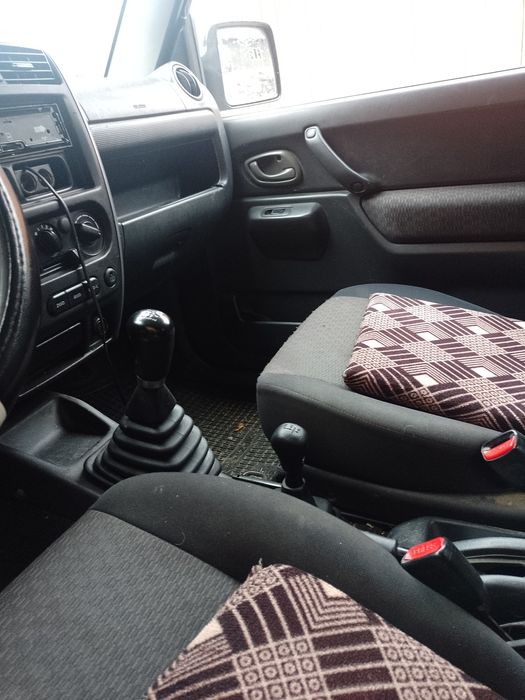 Vând Suzuki Jimny 1.5 DDIS