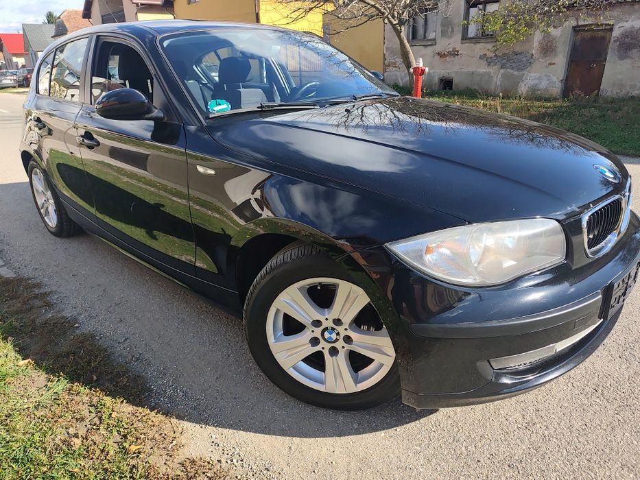 Bmw 116i an 2009 in 4 usi