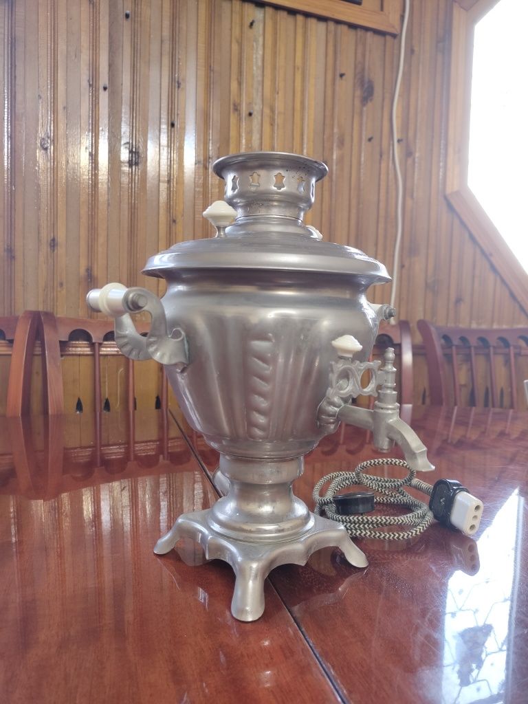 Продается электрический самовар, в хорошем состоянии