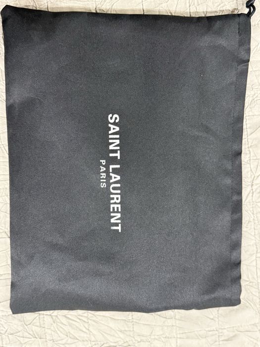 Ysl естествена кожа клънч