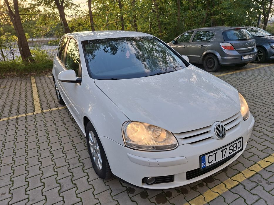 Proprietar vand vw golf ,diesel, 2008