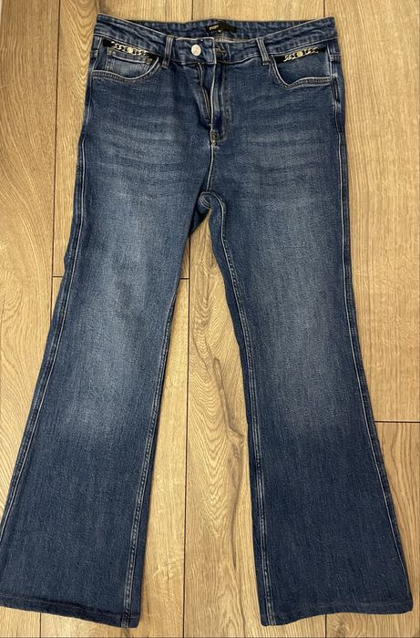 Сини модерни дънки