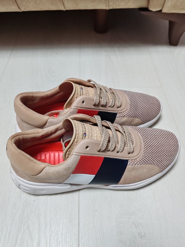Adidași/ pantofi sport Tommy Hilfiger original