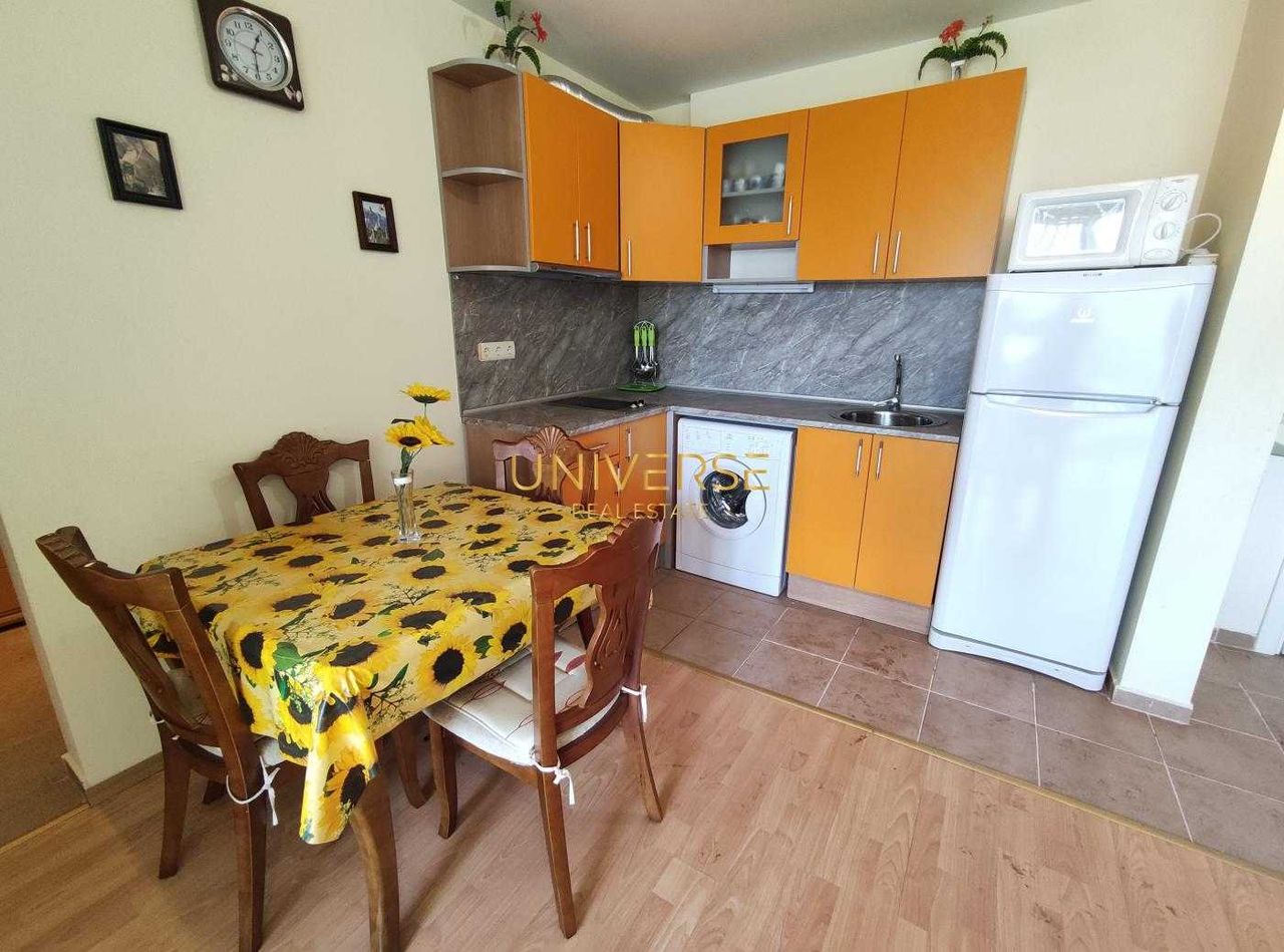Продава се Двустаен апартамент в к.к. Слънчев бряг - 60 кв.м за 1067 €/кв.м - Снимка #5