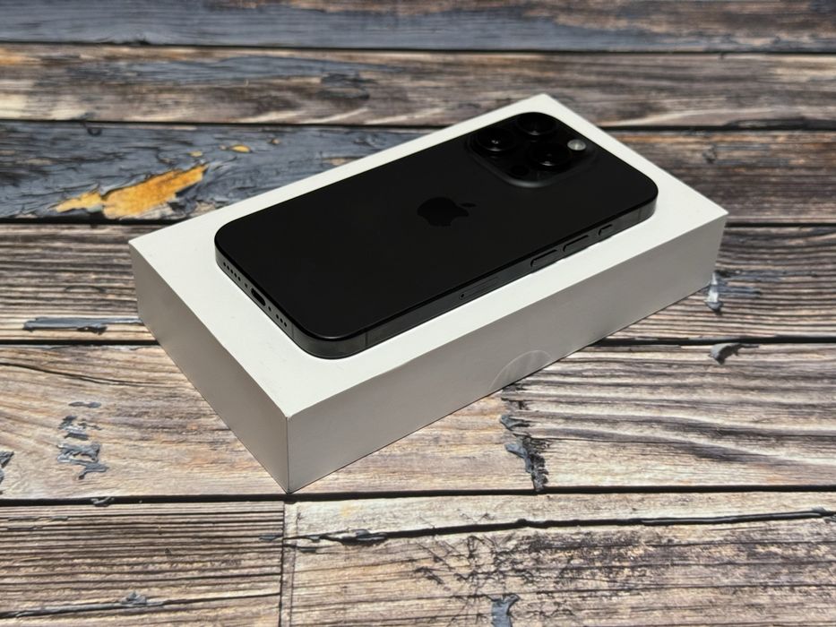 iPhone 15 Pro Titanium Black - 128GB, Baterie 89%