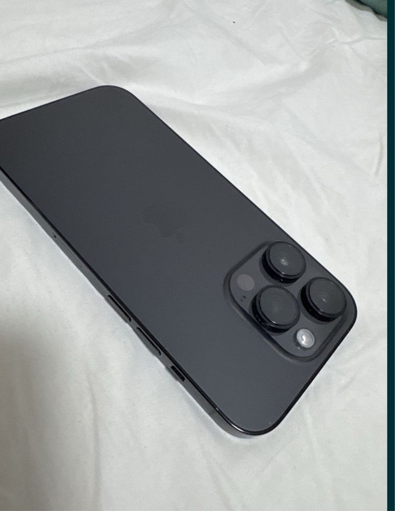 Iphone 14 pro 100%bat vand urgent