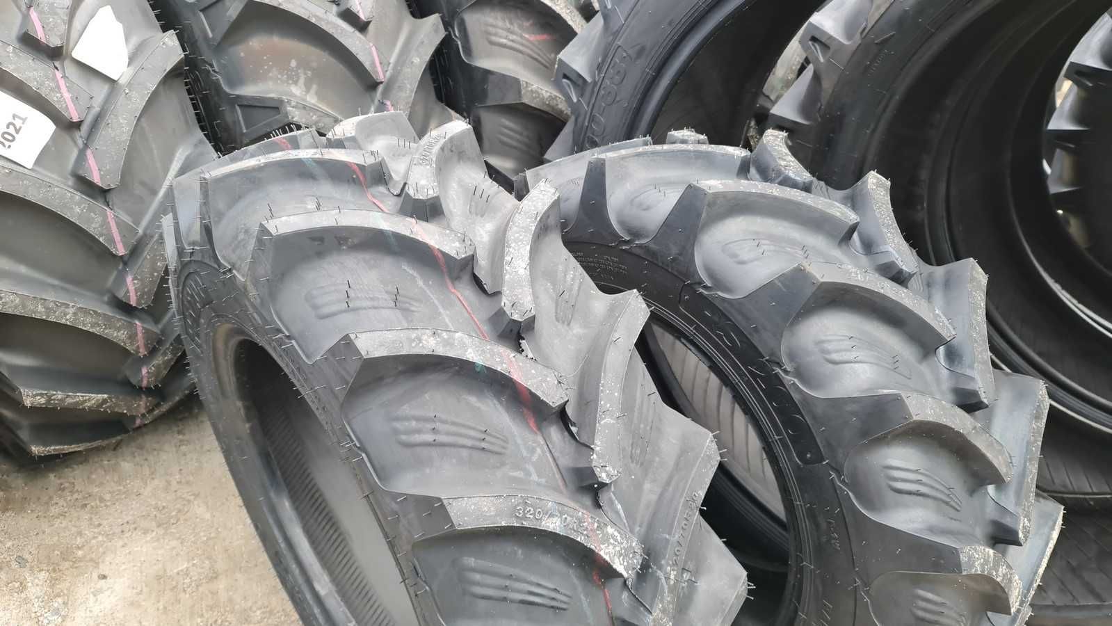 Anvelope noi 300/70R20 OZKA cauciucuri radiale tractor fata