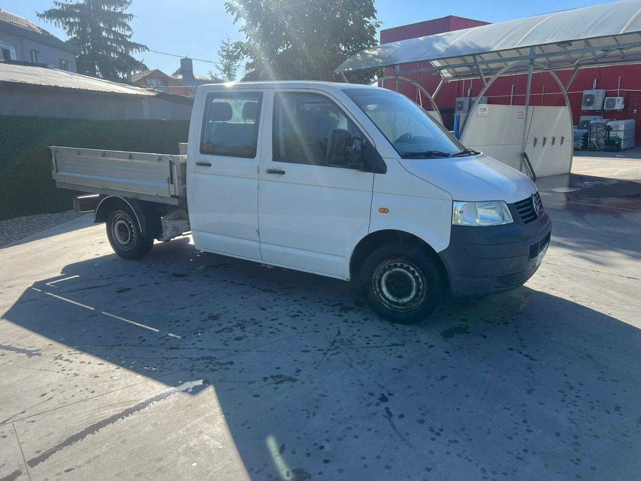 Volkswagen DOKA 6  LOCURI