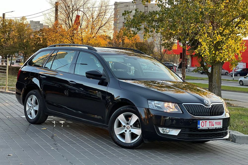 Skoda Octavia KM REALI  / Navigatie - Stare Perfecta